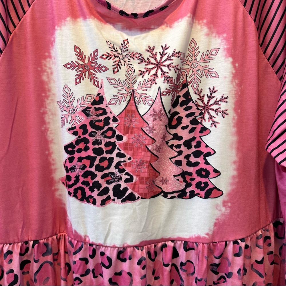 Pink Leopard Christmas Tree Dress 4X | Cozy Holiday Vibes NWOT - Picture 8 of 15